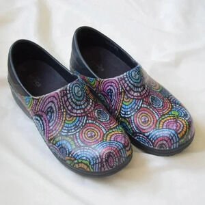 CROCS Neria Pro ll Colorful Slip On Nurse Clog Shoes Size 7W